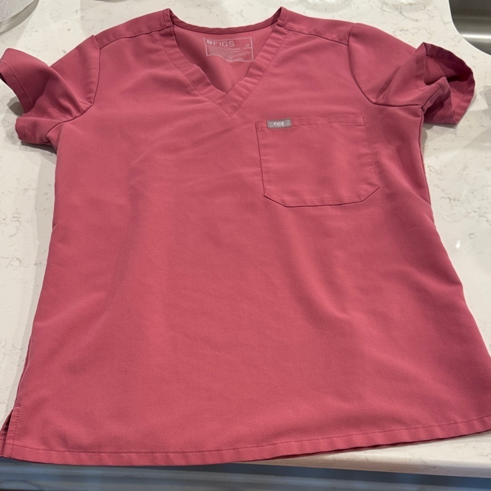 Rare figs breast cancer edition scrub top